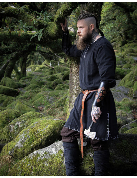 Tunique viking avec broderie Erwin,...