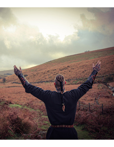 Tunique viking avec broderie Erwin,...