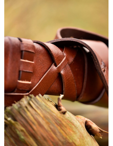 Fourreau et ceinture pour pommeau...