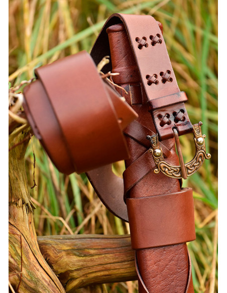 Fourreau et ceinture pour pommeau...