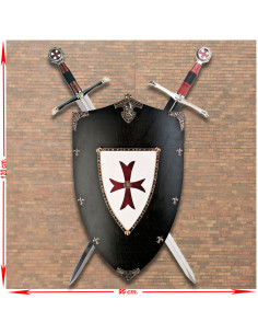 Panoplie du Grand Maître du Temple avec bouclier et épées...