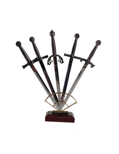 Ensemble de 5 ouvre-lettres médiévaux...