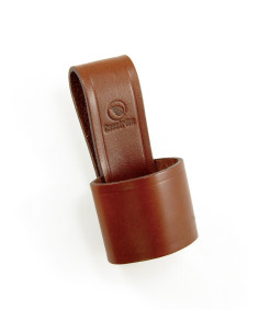 Baldaquin en cuir pour accrocher les haches à la ceinture 2