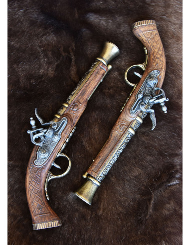 Série de 2 pistolets de duel Espingoles en laiton, XVIIIe siècle