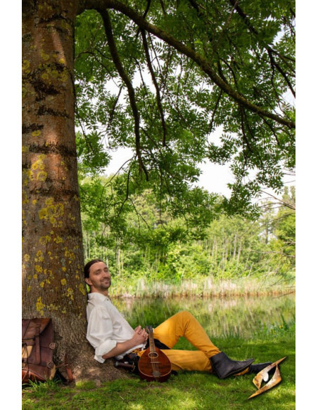 Bas de époque en coton de couleur...