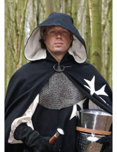 Cape des Chevaliers Hospitaliers en laine 2