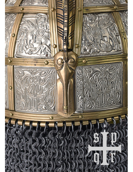 Casque viking décoré Valsgärde, Suède...