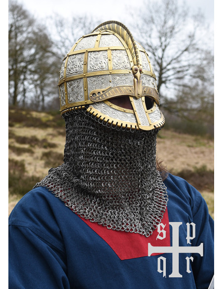 Casque viking décoré Valsgärde, Suède...
