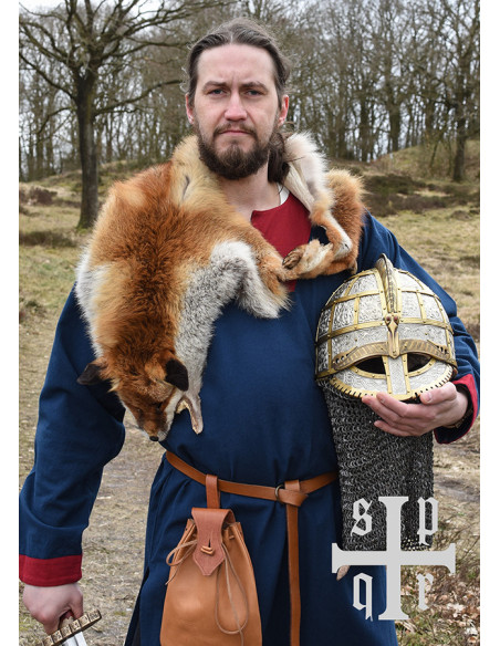 Casque viking décoré Valsgärde, Suède...