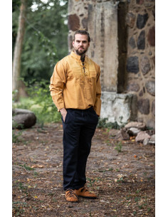 lacets de chemise médiévale 2