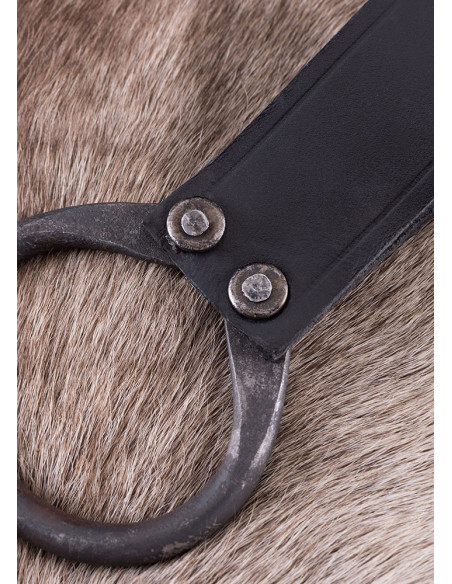 Tahalí noir pour porter des haches...