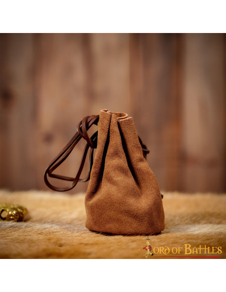 Ensemble de 25 runes d'os magiques...