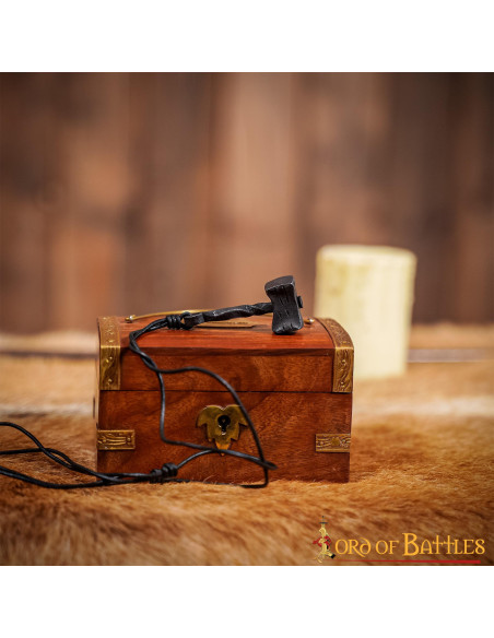 Pendentif Mjölnir, marteau de Thor...