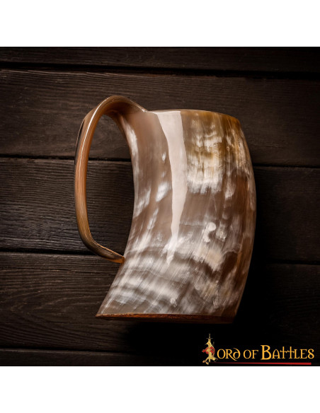 Jarre viking en corne de boeuf