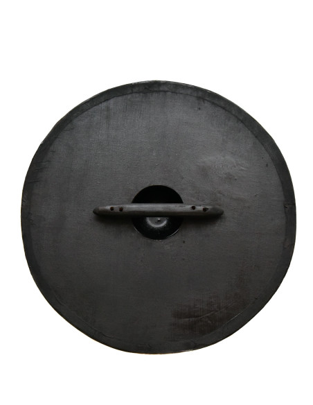 Bouclier viking peint avec croix...