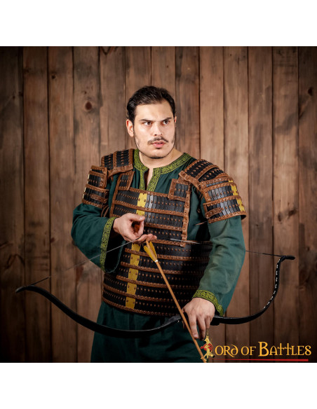 Armure lamellaire viking en cuir...