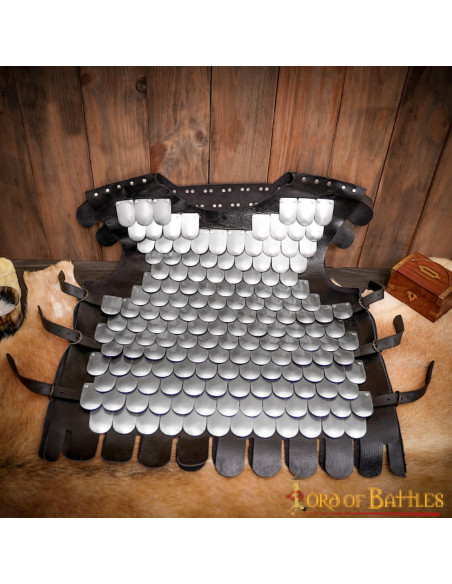 Armure viking en cuir et écailles LARP