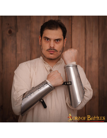 Bracelet en métal guerrier, acier doux