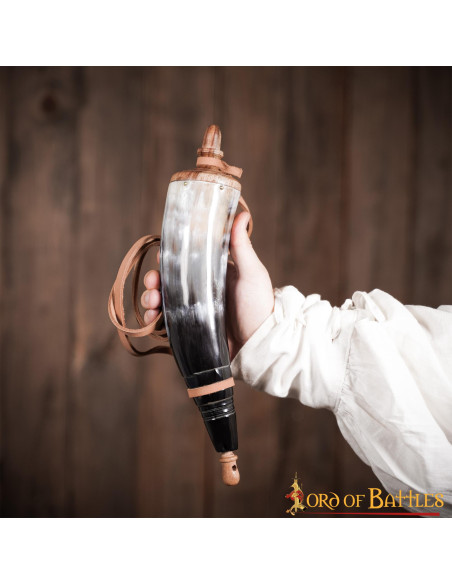 Poudre à canon fabriquée en corne de...