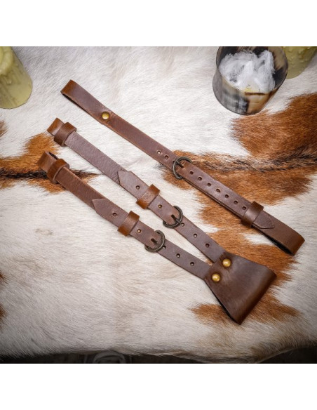 Baudrier pour épée composé de 3...