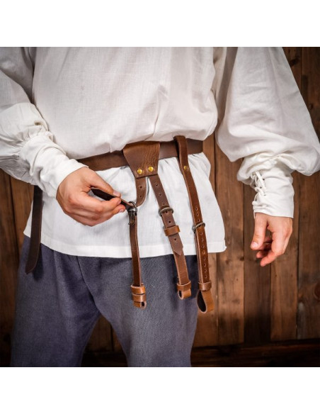 Baudrier pour épée composé de 3...