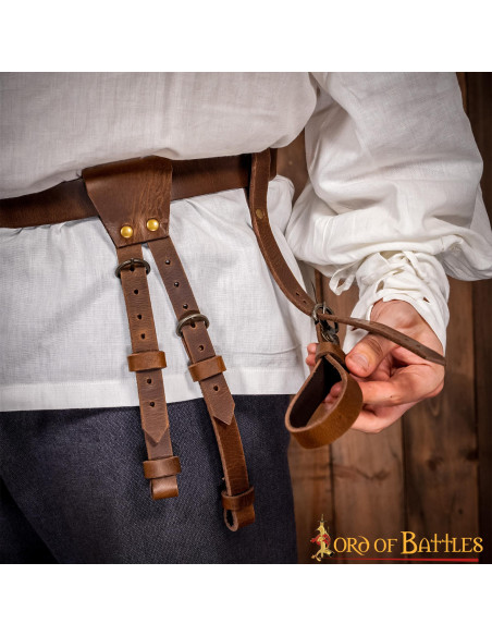 Baudrier pour épée composé de 3...