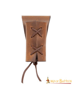 Petit baudrier en cuir pour haches, épées ou poignards