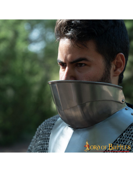 Gorgerin médiéval à bavette, XVe siècle