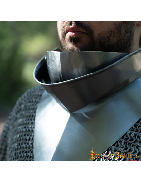 Gorgerin médiéval à bavette, XVe siècle