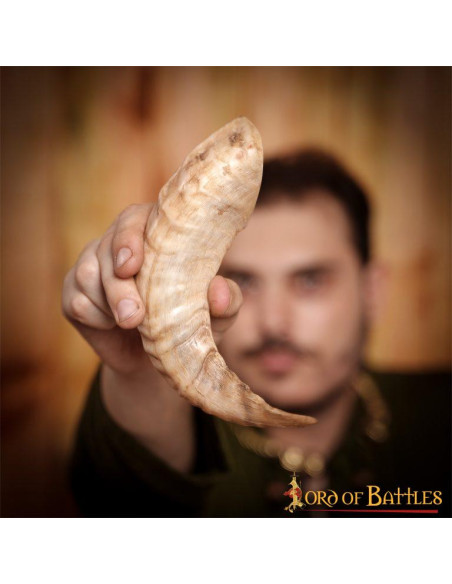 Corne à boire viking à texture naturelle