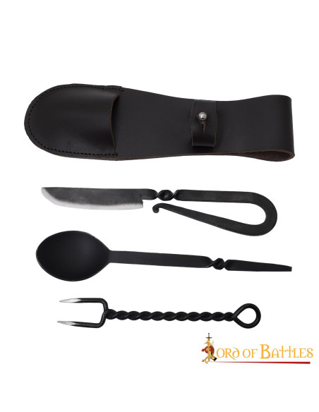 Ménagère rustique fonctionnelle en...