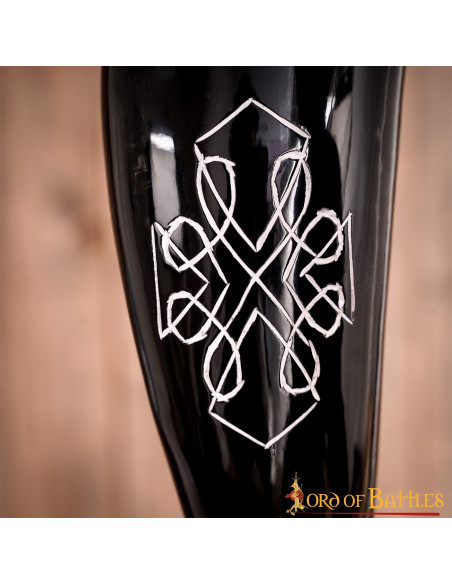 Corne de boeuf à boire avec motif...