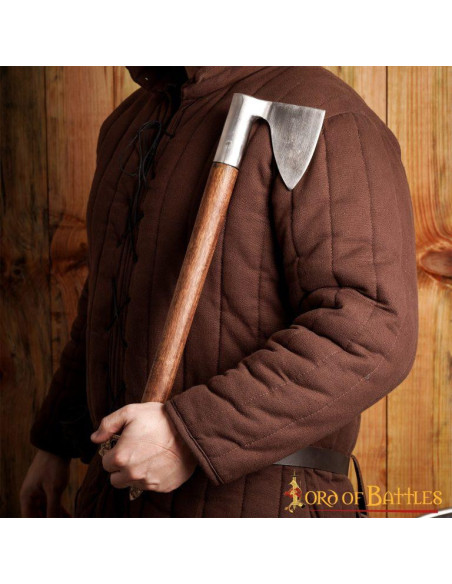 Hache de guerre XIVe siècle avec tête...