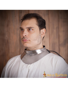 Petit gorgerin de chevalier médiéval, acier doux