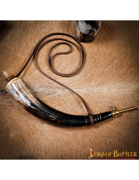 Boîte à poudre de corne de boeuf