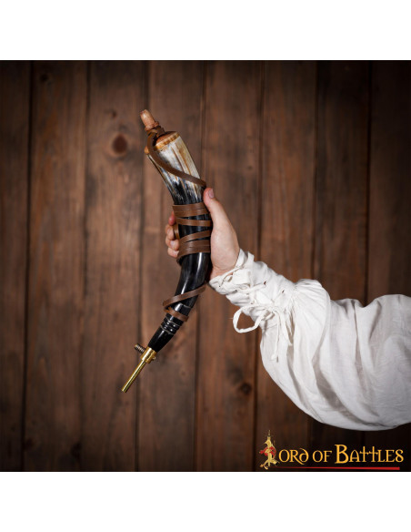 Boîte à poudre de corne de boeuf