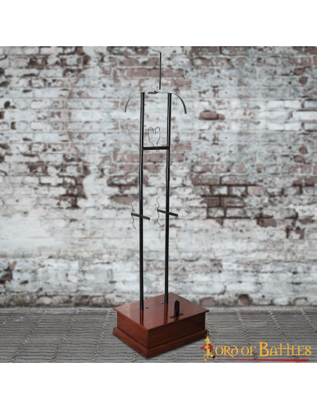 Support métallique avec socle en bois...