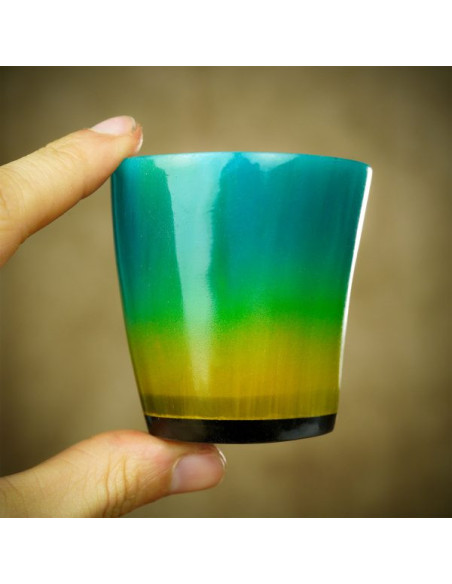 Ensemble de 3 verres à shot en corne...