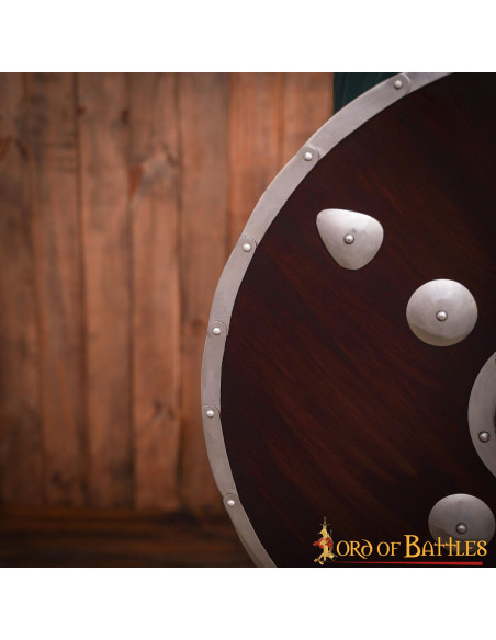 Bouclier rond viking en bois avec clous
