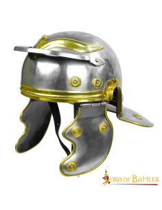 Casque de légionnaire de l'Empire romain antique