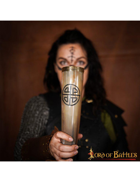 Corne à boire noeud celtique