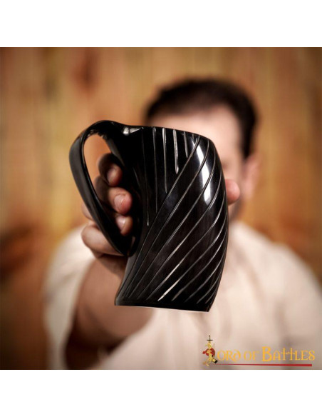 Chope à bière en corne de boeuf de...