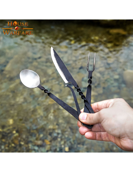 Ménagère médiévale : cuillère,...