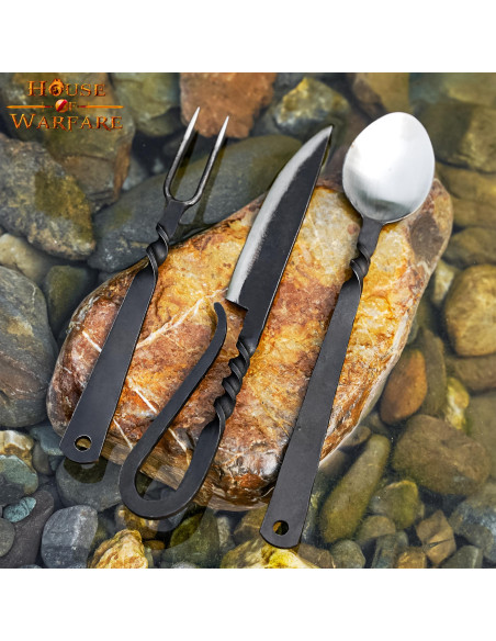 Ménagère médiévale : cuillère,...