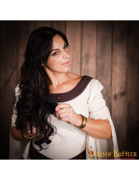 Peigne médiéval pour femme en corne...