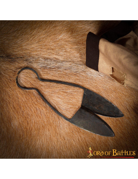 Ciseaux médiévaux en fer forgé à la...