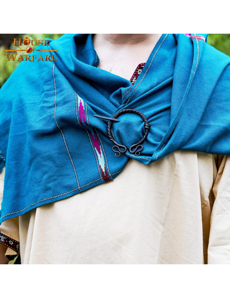 Fibule historique d'elfe forgée à la...