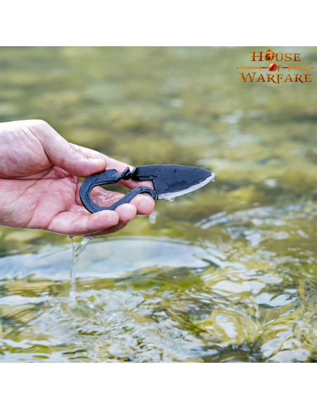 Couteau médiéval en fer forgé à la...