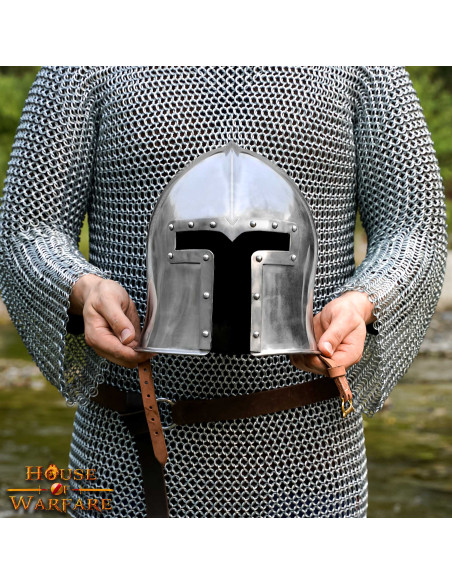 Barbute italienne en acier, XVe siècle