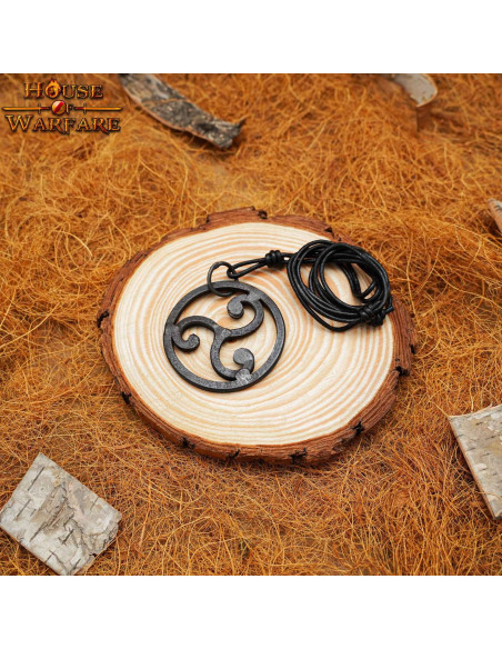 Pendentif Triskelion celtique forgé à...